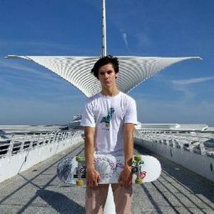 Meet your Posher, Josh